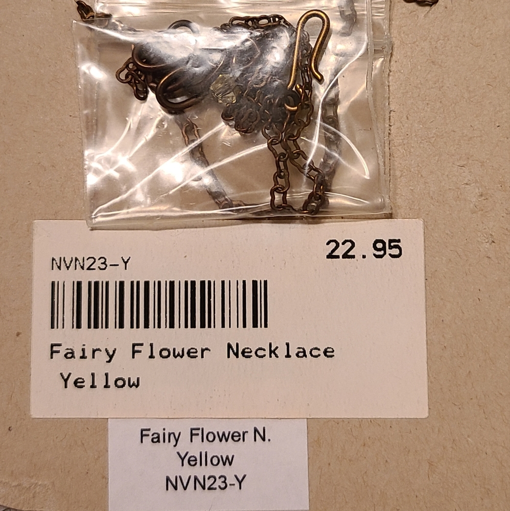 Fairy Flower necklace yellow - Picture 5 of 5